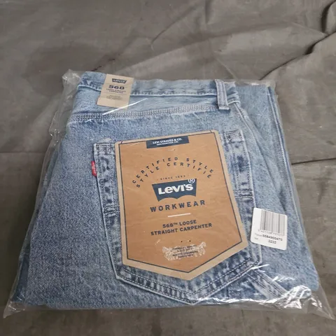 LEVI'S 568 LOOSE STRAIGHT CARPENTER JEANS – SIZE 32X32