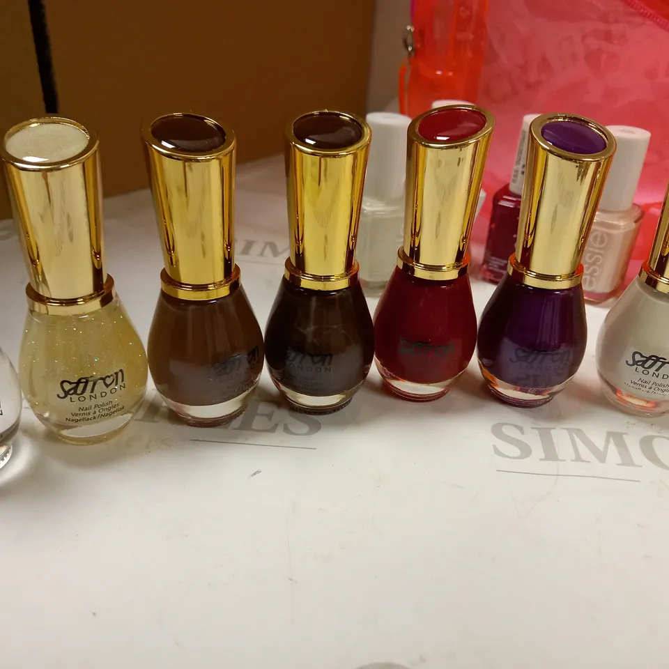 ASSORTMENT OF NAIL POLISH LACQUER APPROX. 20 ITEMS WITH NEON COSMETIC BAG 