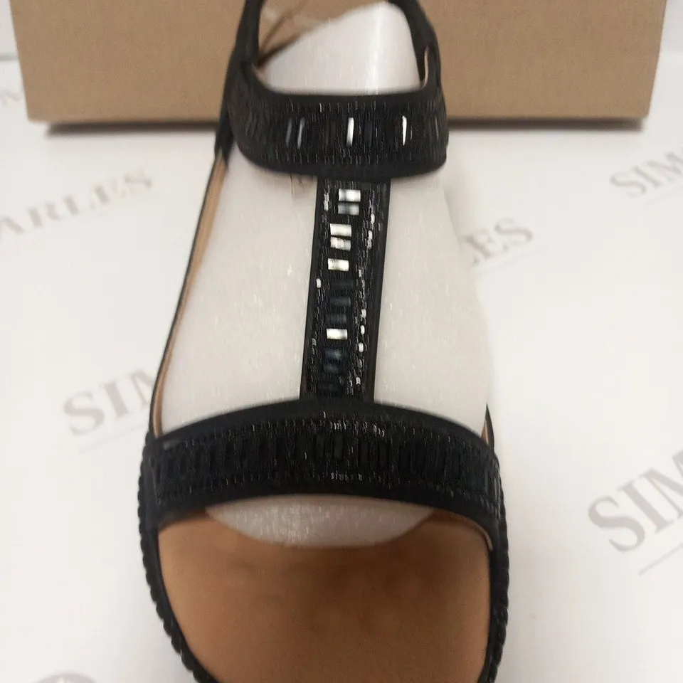 BOXED CUSHION WALK DIAMANTE T BAR SANDAL BLACK SIZE 4