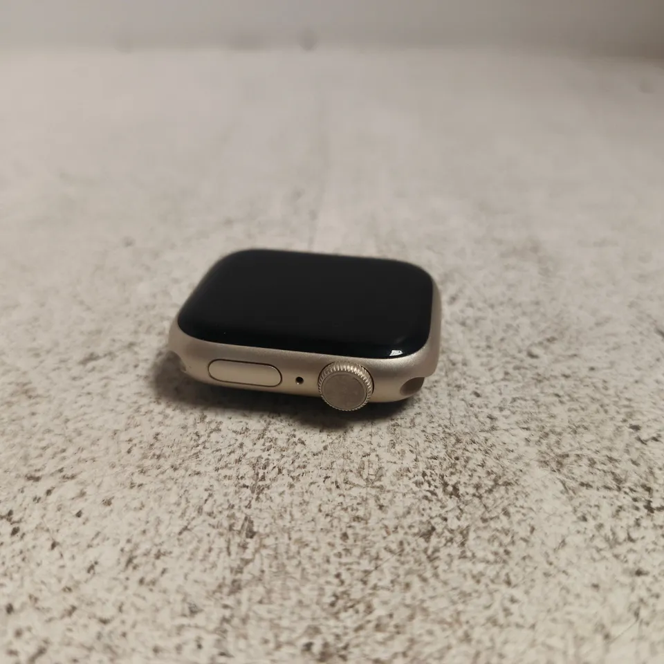 APPLE WATCH SERIES 9 - A2978