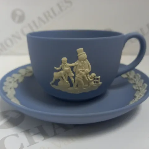 WEDGWOOD MERRY CHRISTMAS 1991 TEACUP & SAUCER
