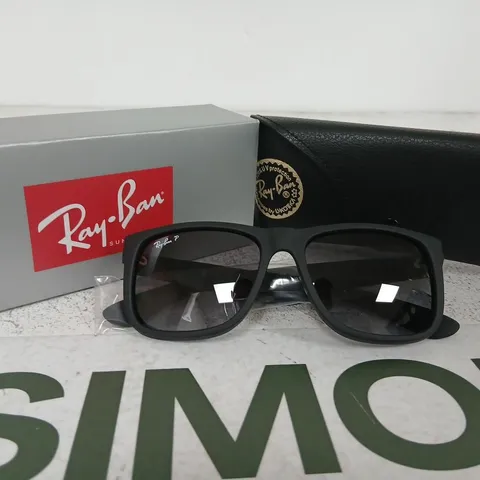 RAY-BAN JUSTIN SUNGLASSES – BLACK RUBBER FRAME, LIGHT GREY GRADIENT LENSES (ORB4165)