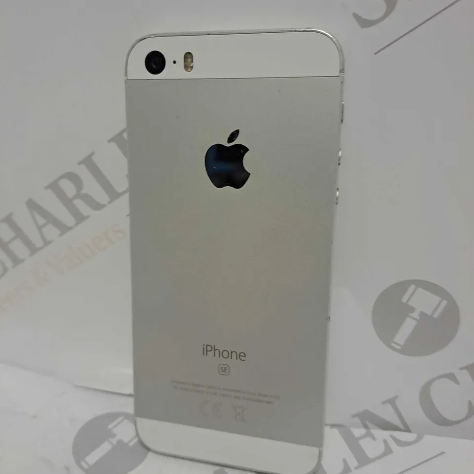 APPLE IPHONE SE SMARTPHONE 