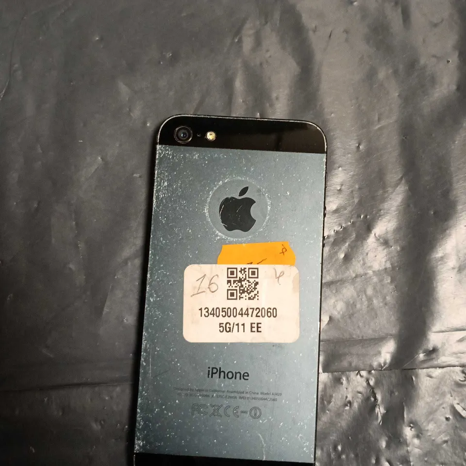 APPLE IPHONE 5 SMARTPHONE