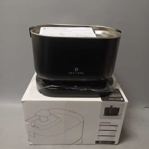 BOXED PETLIBRO DOCKSTREAM AUTOMATIC PET WATER FOUNTAIN IN BLACK 2.5L