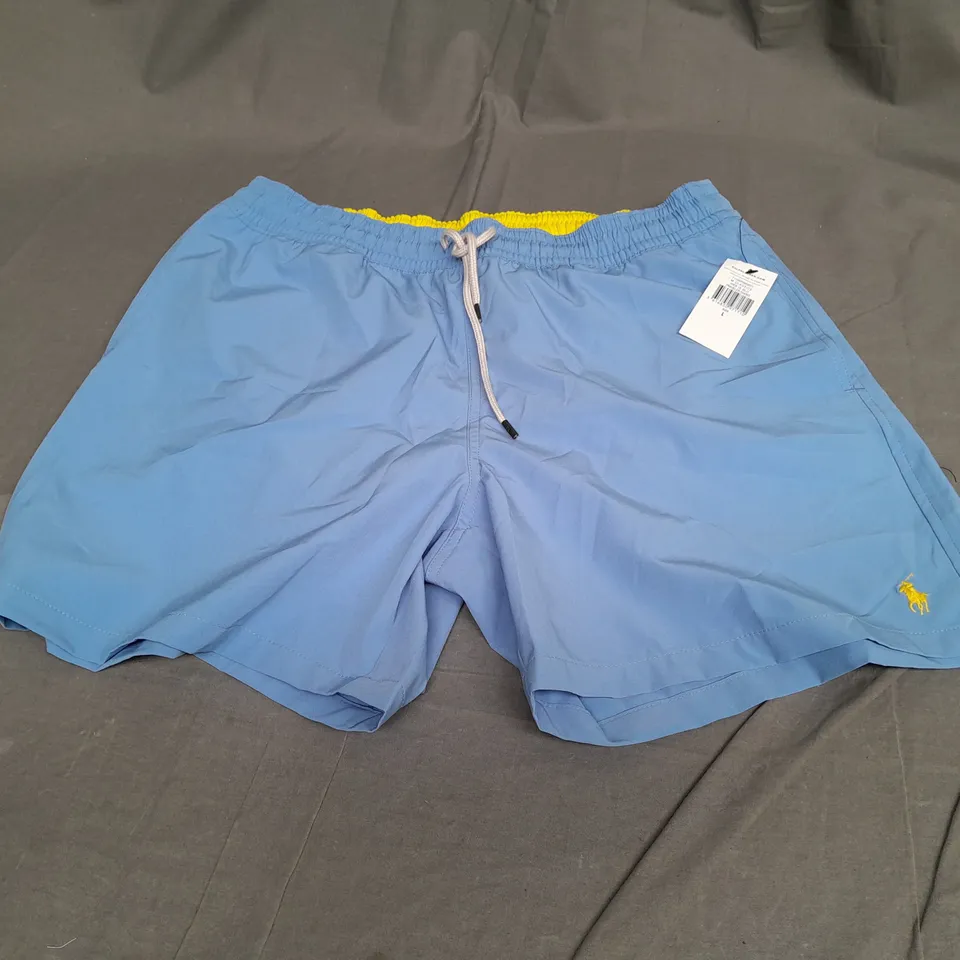 POLO RALPH LAUREN TRAVELLER SHORTS  // SIZE: L 