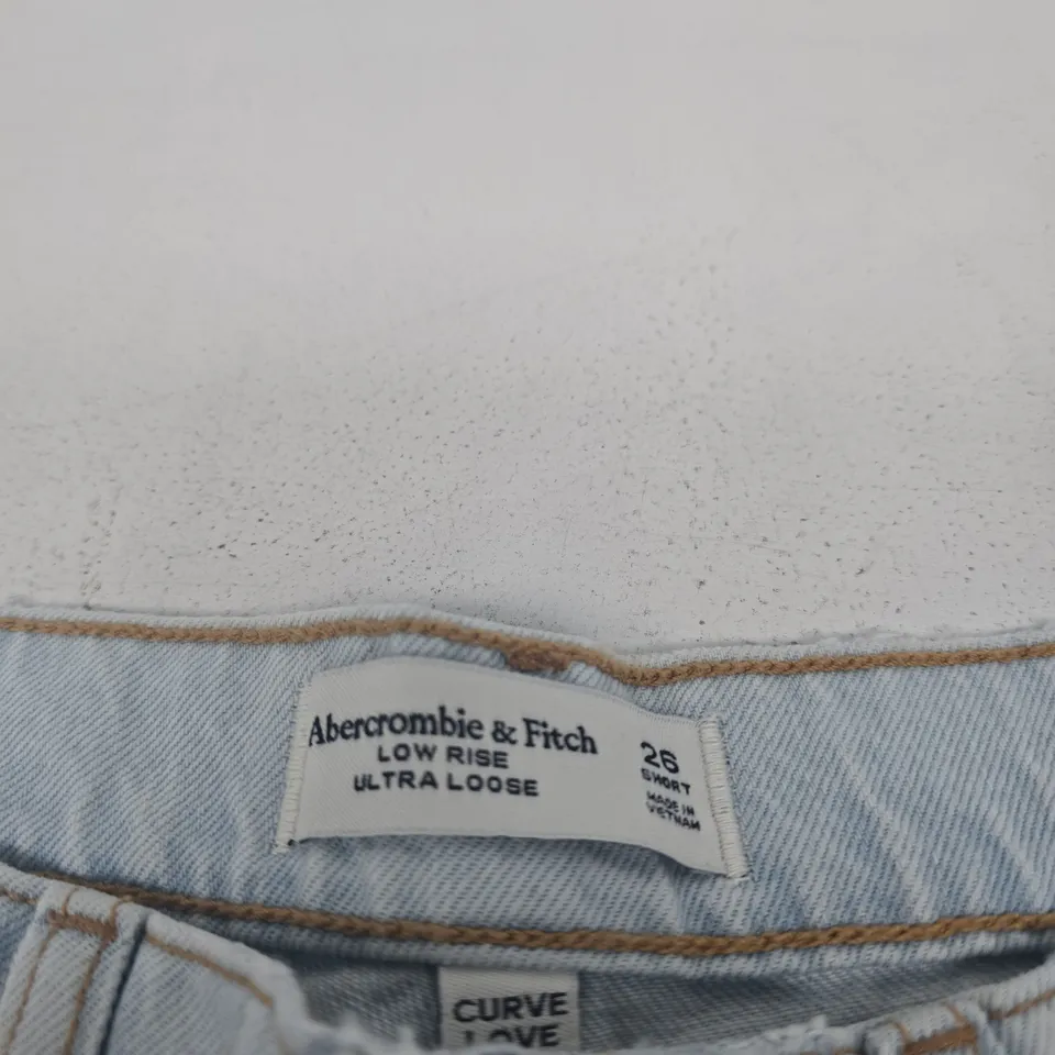 ABERCROMBIE & FITCH CURVE LOVE LOW RISE ULTRA LOOSE JEANS – WOMEN'S, 26 SHORT