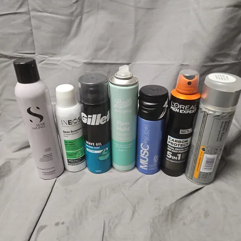 APPROXIMATELY 11 ASSORTED AEROSOLS TO INCLUDE HALFORDS NISSAN BLADE SILVER SPRAY, LOREAL CARBON PROTECT, GILLETTE SHAVING GELL, ETC - COLLECTION ONLY