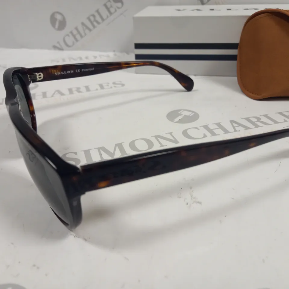 BOXED PAIR OF  VALLON WILBURY DARK TORTOISE GLASSES