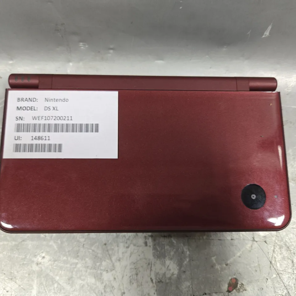 NINTENDO DS XL