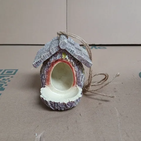 Hanging decorative ceramic cottage tealight holder