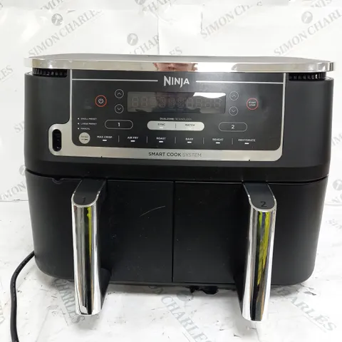 BOXED NINJA FOODI MAX DUAL ZONE 9.5L AIR FRYER AF451UK