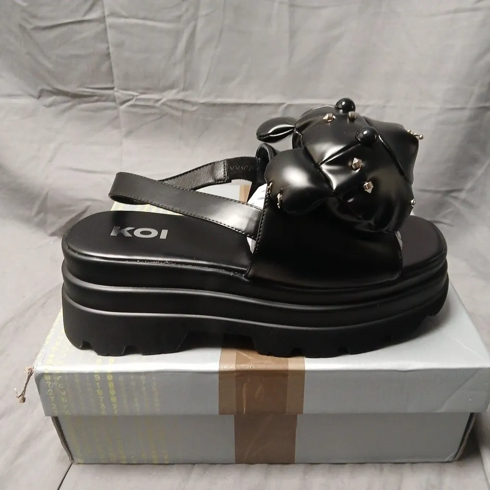 BOXED KOI ORSIN THE NEGLECTED CHUNKY SANDALS IN BLACK - UK 8