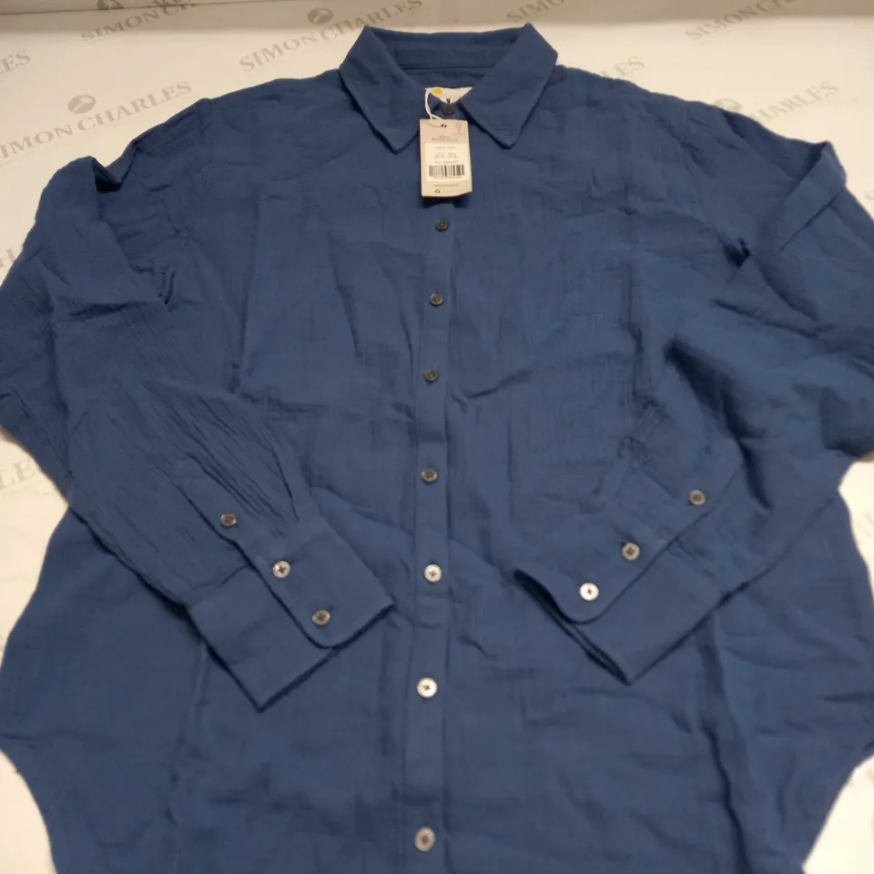 BODEN COTTON BUTTON SHIRT SIZE 10