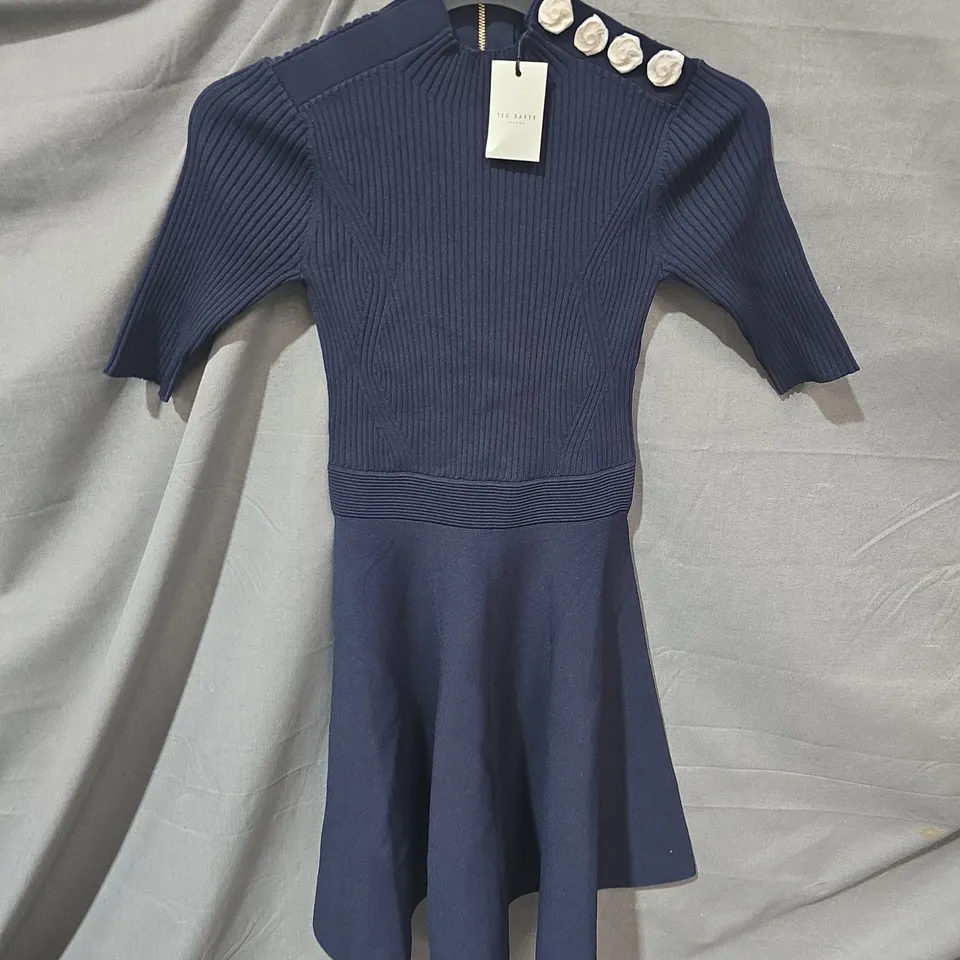 TED BAKER LONDON RIBBED KNIT BUTTON DETAIL SKATER DRESS – NAVY, SIZE 0