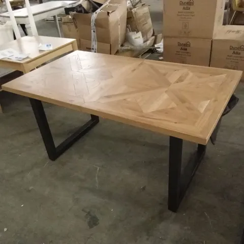QUALITY DESIGNER INDUS RUSTIC OAK 4-6 SEATER DINING TABLE