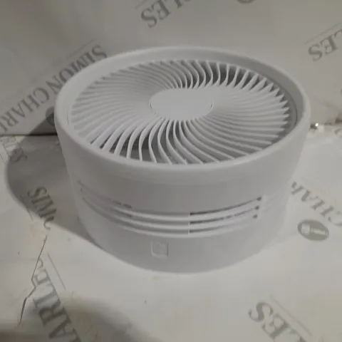 BELL & HOWELL RECHARGEABLE EXTENDABLE DESK & FLOOR FAN, WHITE