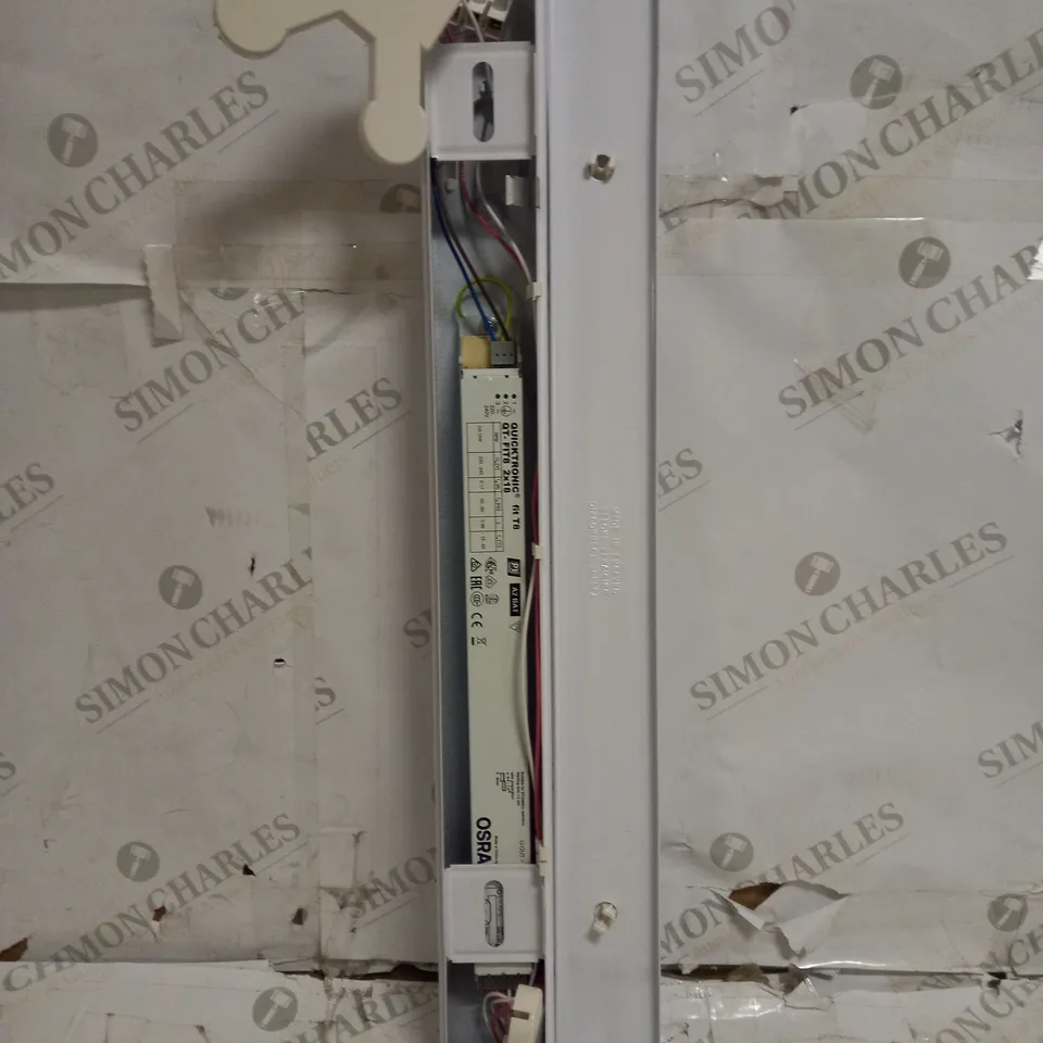 BRAND NEW 2FT BATTEN 18W TWIN FITTING (LPT218/HF/X)