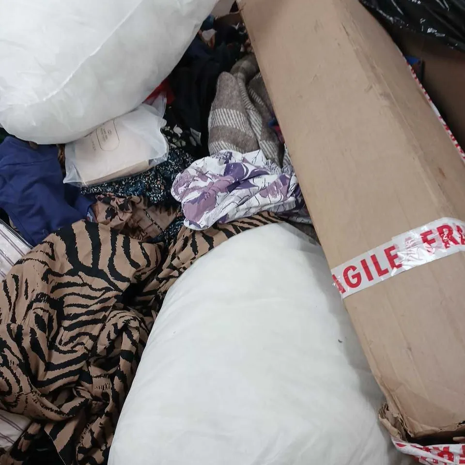 PALLET OF APPROXIMATELY 50 ASSORTED ITEMS TO INCLUDE BRANDED CLOTHING, PILLOWS, BOOKS, ETC - COLLETCION ONLY