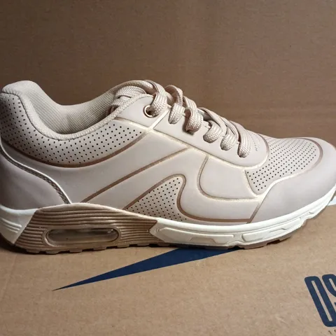 BOXED OSAGA BEIGE CASUAL RUNNING TRAINERS - EUR 40