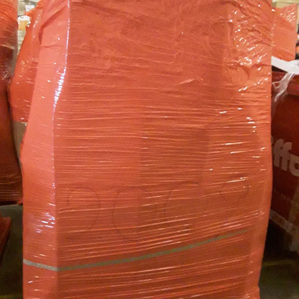 PALLET OF ASSORTED PRODUCTS INCLUDING TOILET SEAT, AIR FRYER, BATHROOM MIRROR, MULTIFUNCTIONAL FOOD PROCESSOR, INDUCTION COOKTOP, KIDS SLIDE  