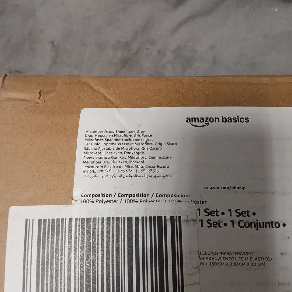 AMAZON BASICS MICROFIBER FITTED SHEET – DARK GREY, KING SIZE (150 X 200 CM)