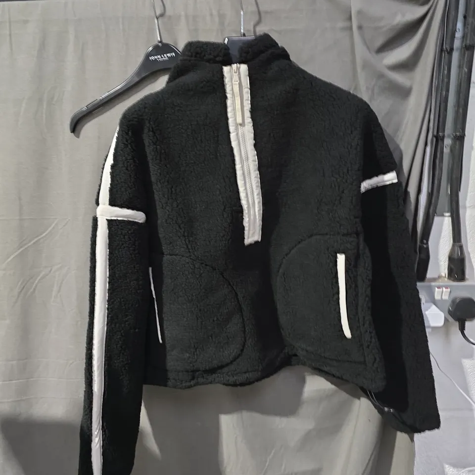 GYM+COFFEE INDUSTRY HALF ZIP BLACK FLEECE JACKET – SIZE M