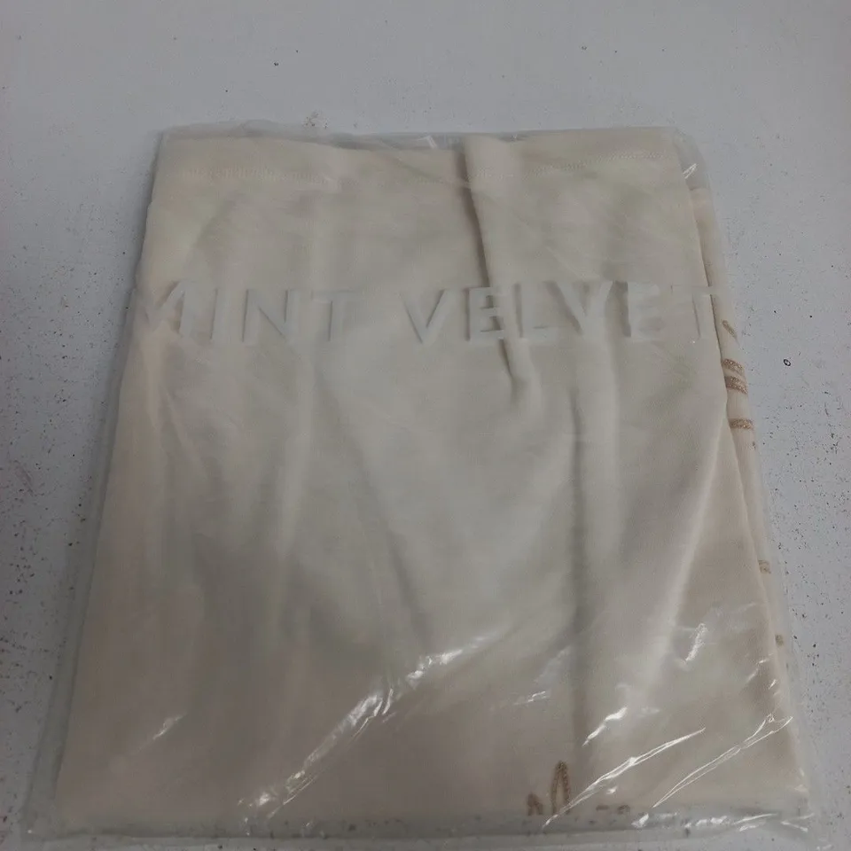 MINT VELVET IVORY EMBELLISHED T-SHIRT – SIZE S