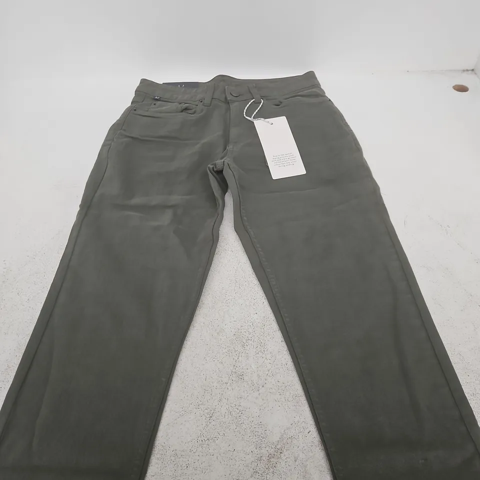 CREW CLOTHING COMPANY SLIM FIT OVERDYED TROUSERS – DEEP FOREST UK 30R