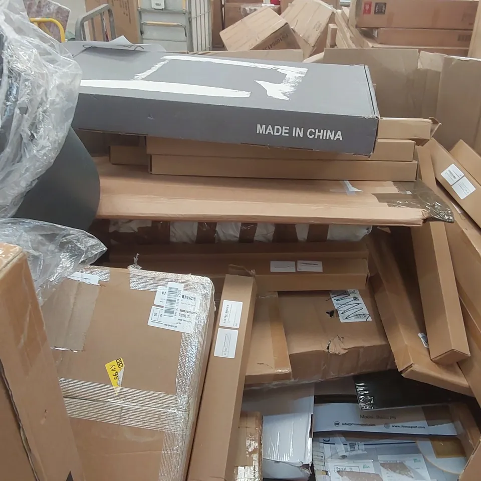 PALLET OF ASSORTED ITEMS INCLUDING: ELECTRIC FRYER, AIR COOLER, CEILING FAN WITH LIGHT, VACUUM STAND, PULL-UP BAR ECT