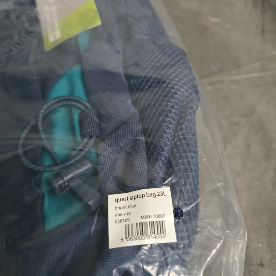 MOUNTAIN WAREHOUSE QUEST LAPTOP BAG 23L - BRIGHT BLUE (ONE SIZE)