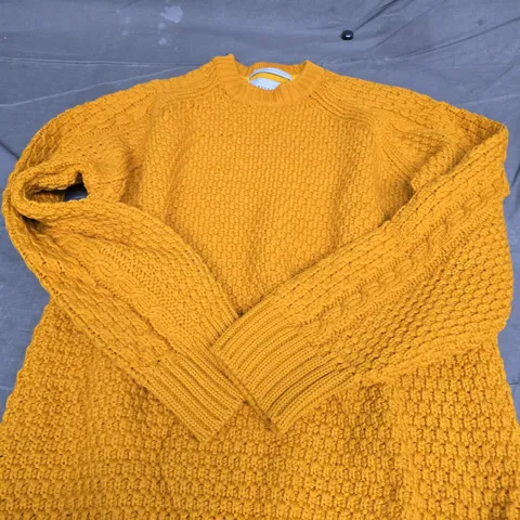 PEREGRINE WINSTON CREW JUMPER β MUSTARD YELLOW β XXL
