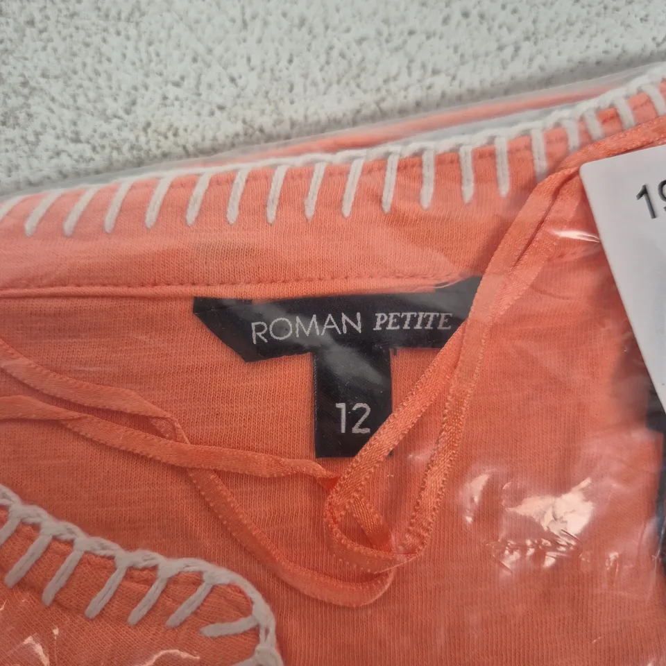 ROMAN PETITE CORAL STITCH DETAIL TOP – UK 12