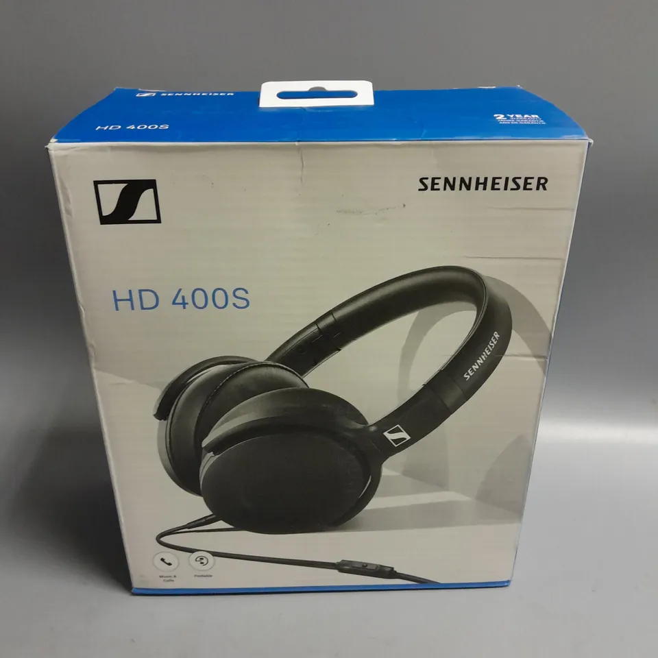 BOXED SENNHEISER HD 400S HEADPHONES