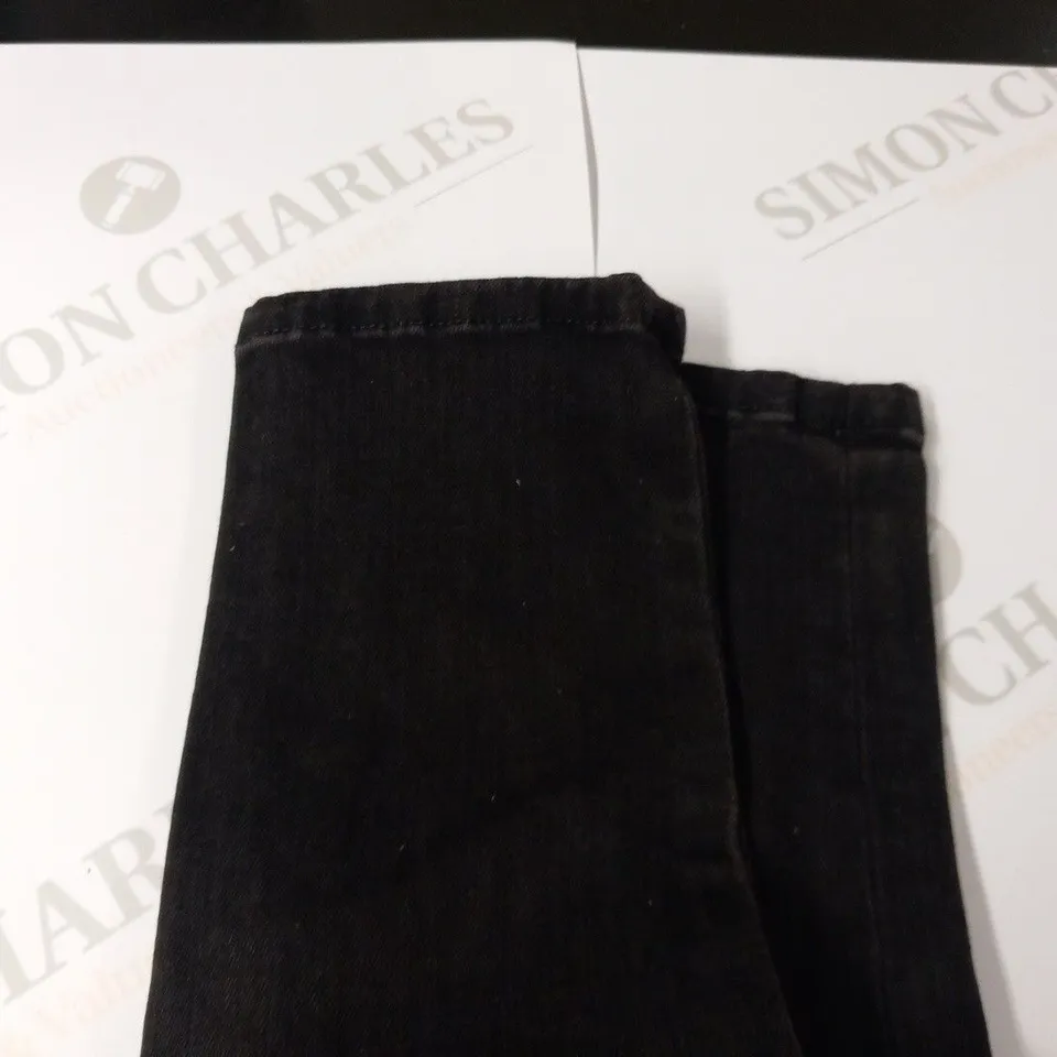 J BRAND PHOTO READY ULTRA SLIMMING DEE MID RISE ZIP JEANS SIZE 24
