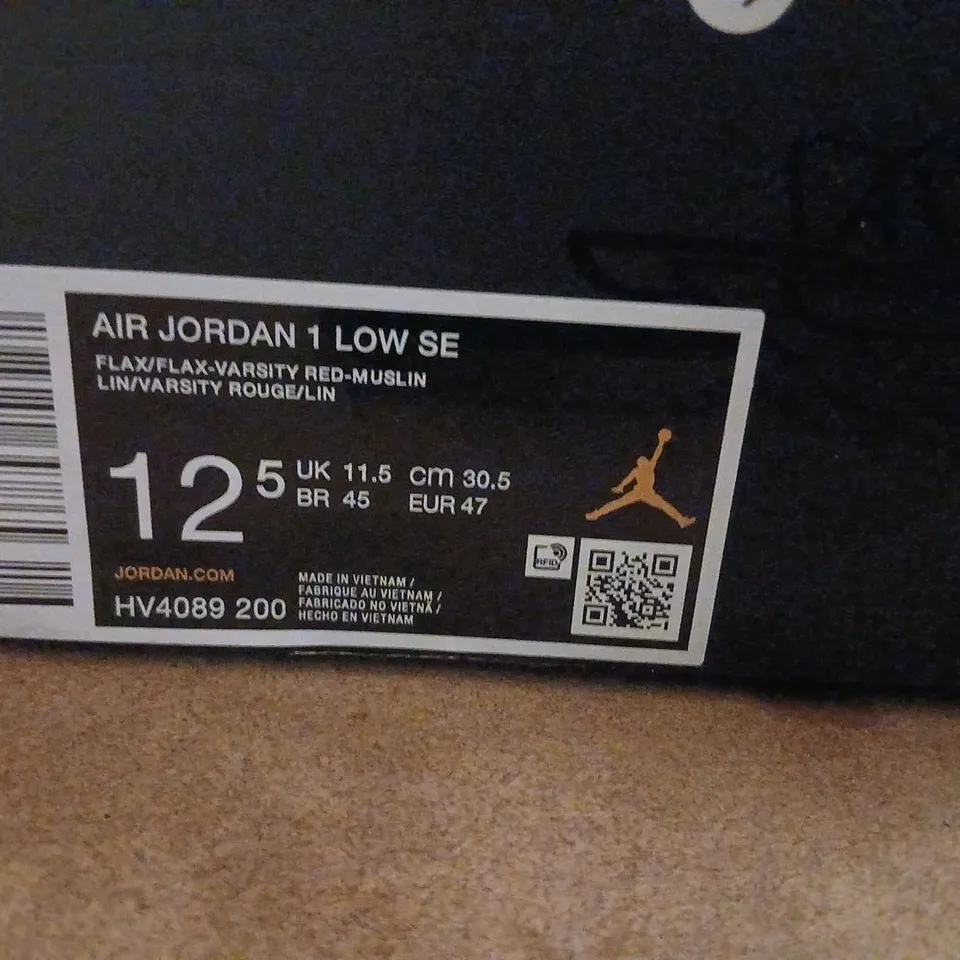 AIR JORDAN 1 LOW SE SNEAKERS – FLAX/MUSLIN, UK 11.5 (US 12.5, EU 47)