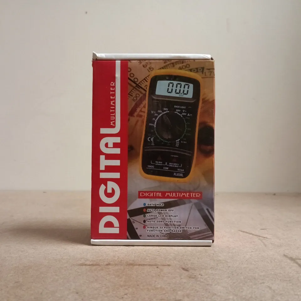 BOXED UNBRANDED DIGITAL MULTIMETER