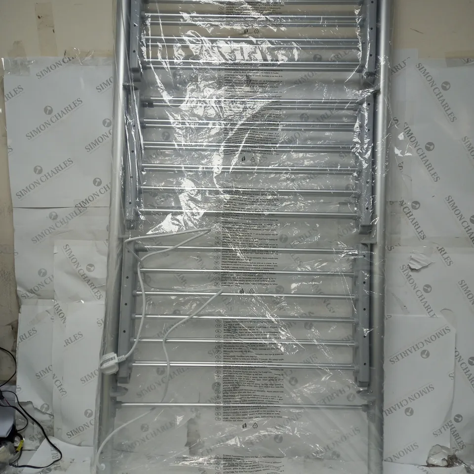 OUTLET ORGANISED OPTIONS 3 TIER HEATED AIRER WITH 21M DRYING SPACE - COLLECTION ONLY