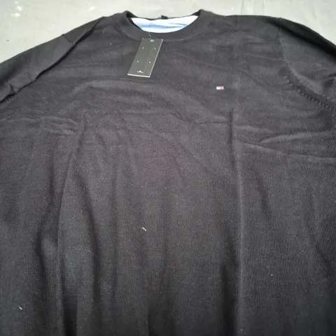 TOMMY HILFIGER BLACK JUMPER - XXL