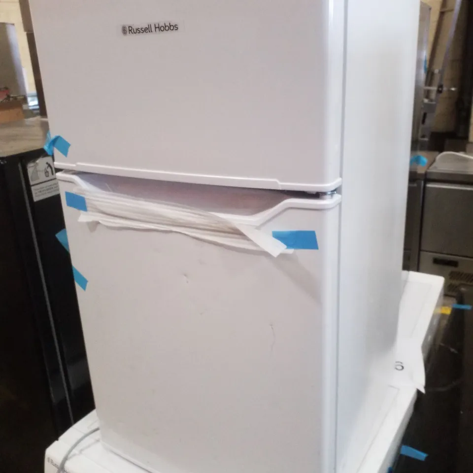 RUSSELL HOBBS RH85UCFF482E1W 85CM 70/30 SMALL FRIDGE FREEZER - WHITE