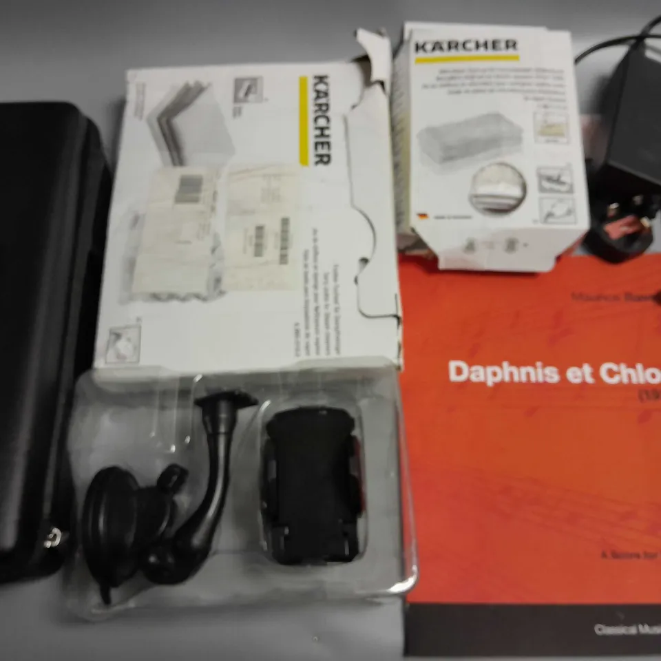 LOT OF 5 ASSORTED ITEMS TO INCLUDE STORAGE CASE, KARCHER CLOTHES AND CAR PHONE MOUNT