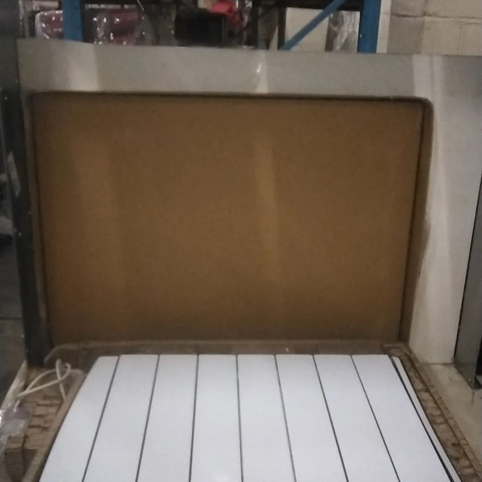 (DAMAGED) WARM HOME CERAMIC RADIATOR 2000W ( WHITE ) 