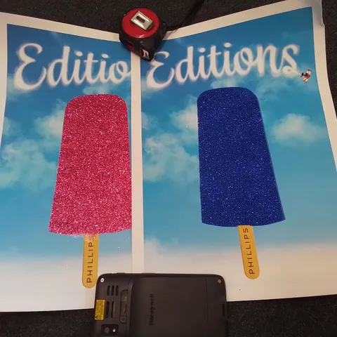 PAIR OF GLITTERY LOLLYPOP PRINTS