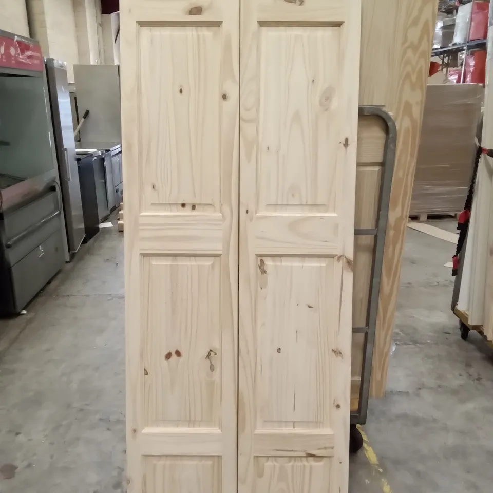 1940 X 755MM 6 PANNEL FOLDING PINE INTERNAL DOOR 