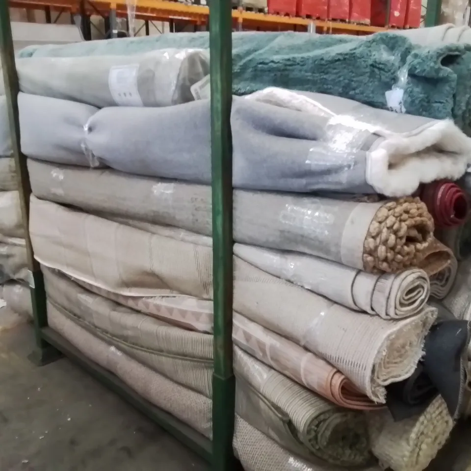 STILLAGE OF APPROXIMATELY 20 QUALITY DESIGNER RUGS XL