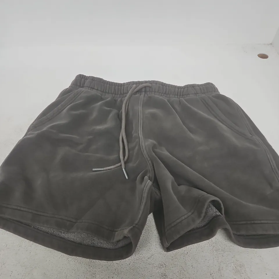 ABERCROMBIE & FITCH MEN'S GREY DRAWSTRING SHORTS – SIZE M
