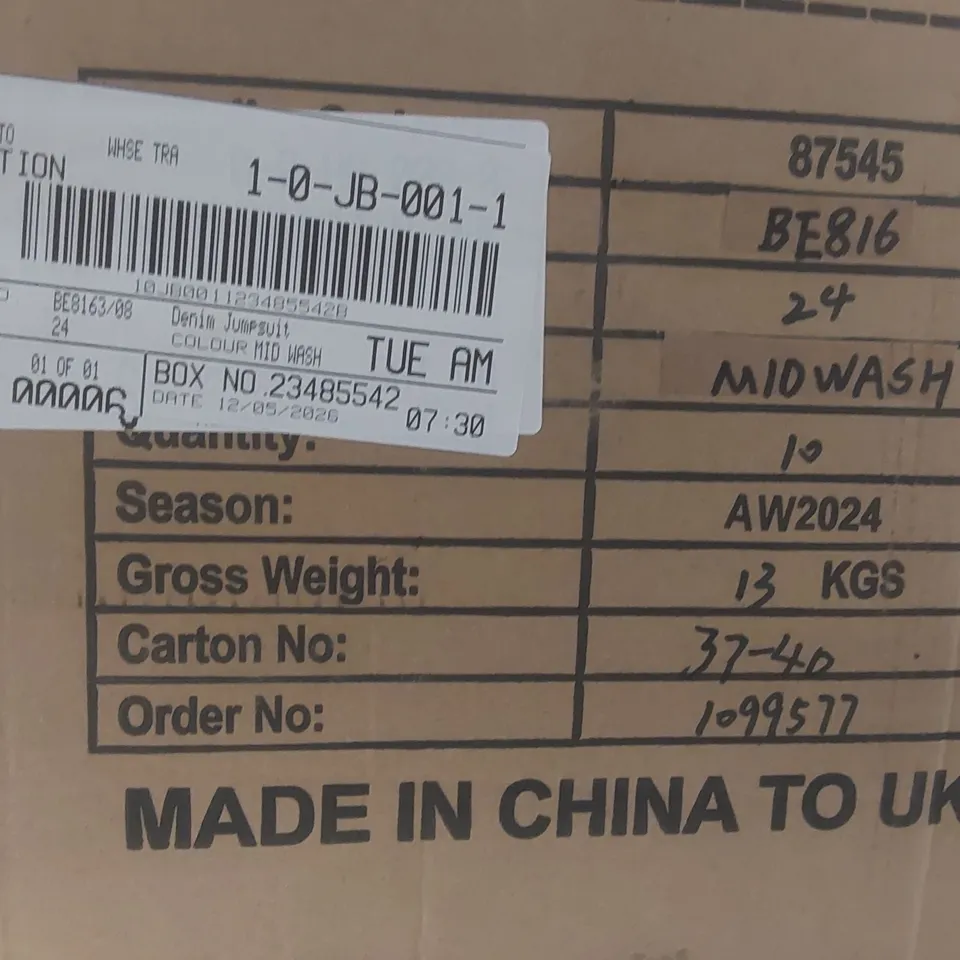 BOX CONTAINING APPROXIMATELY 6x BRAND NEW SIMPLY BE MID WASH DENIM JUMPSUITS - SIZE 24
