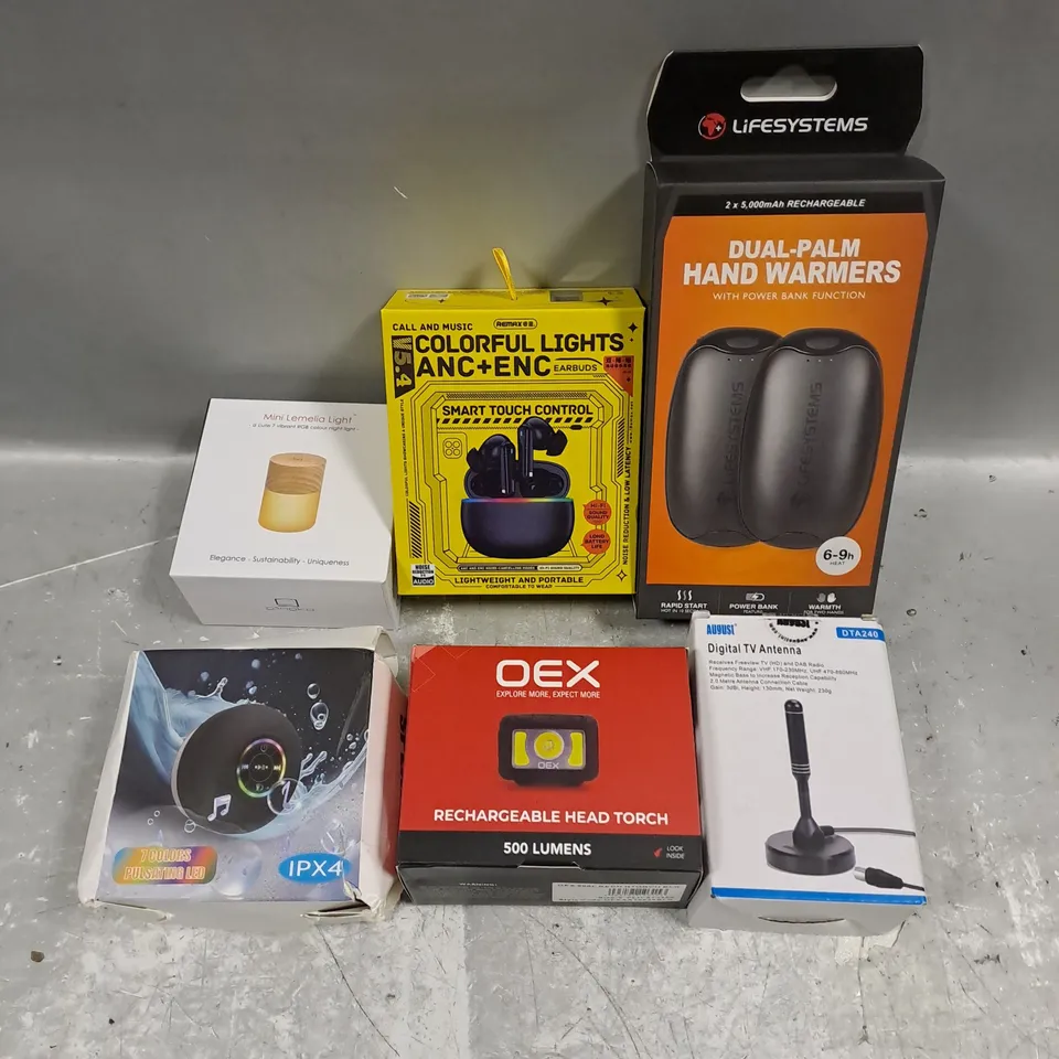 APPROXIMATELY 10 ASSORTED ELECTRICAL PRODUCTS TO INCLUDE ELECTRIC HAND WARMERS, WIRELESS EARPHONES, LED HEAD TORCH ETC 