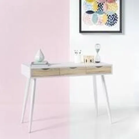 BOXED CASSON DESK (2 BOXES)