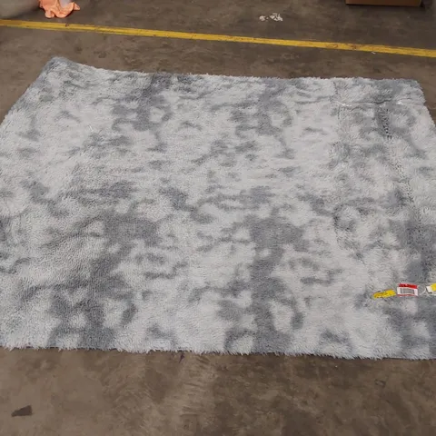 CHALANDRA SHAGGY GREY RUG // 160 X 230CM